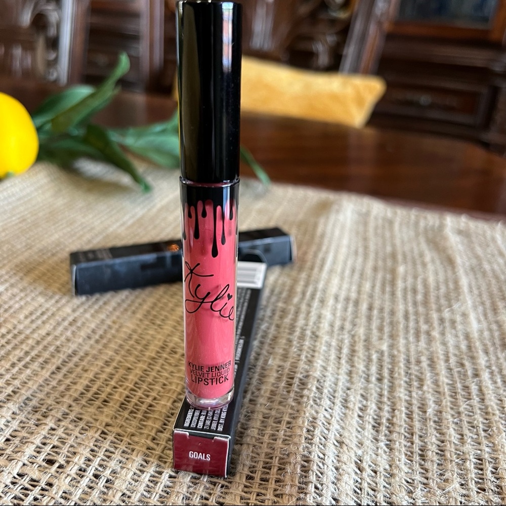 Kylie Cosmetics | velvet liquid lipstick | goals